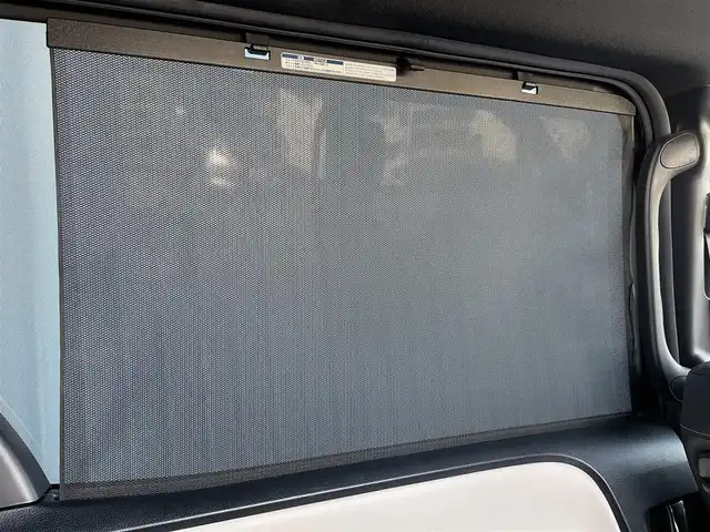 トヨタ ノア Si ダブルバイビー 佐賀県 2018(平30)年 4.1万km ブラック 純正9インチSDナビゲーション/・フルセグTV/CD/DVD/SD/Bluetooth/フリップダウンモニター/バックカメラ/前方ドライブレコーダー/ビルトインETC/両側パワースライドドア/後席エアコン/後席サンシェード/ISOFIX対応/革巻きステアリング/ステアリングリモコン/純正16インチアルミホイール/純正LEDヘッドライト/・オートマチックハイビーム/純正LEDフォグランプ/純正フロアマット/新車保証書/取扱説明書/トヨタセーフティセンスC/・クルーズコントロール/・プリクラッシュセーフティ/・レーンディパーチャーアラート/・アイドリングストップ