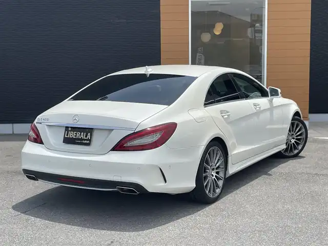 メルセデス・ベンツ ＣＬＳ４００ 栃木県 2016(平28)年 5.2万km ダイヤモンドホワイト レーダーセーフティパッケージ/サンルーフ/黒革シート/ナビ/フルセグTV/全方位カメラ/ETC/パークトロニック /電動トランクリッド/キーレスゴー/PRE-SAFE/レーンキープアシスト/ブラインドスポット /パワーシート /シートヒーター全席/LEDヘッドライト/オートライト