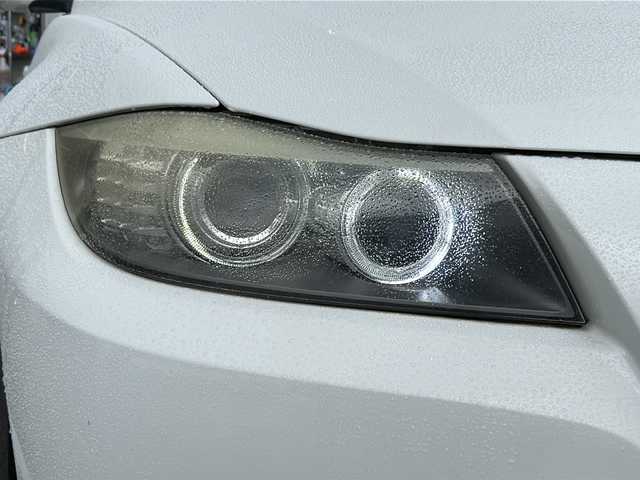 ＢＭＷ ３２０ｉ ツーリング 京都府 2009(平21)年 9.7万km アルピンホワイトⅢ HDDナビ/フルセグテレビ/バックカメラ/アイドリングストップ/サンルーフ/ドアバイザー