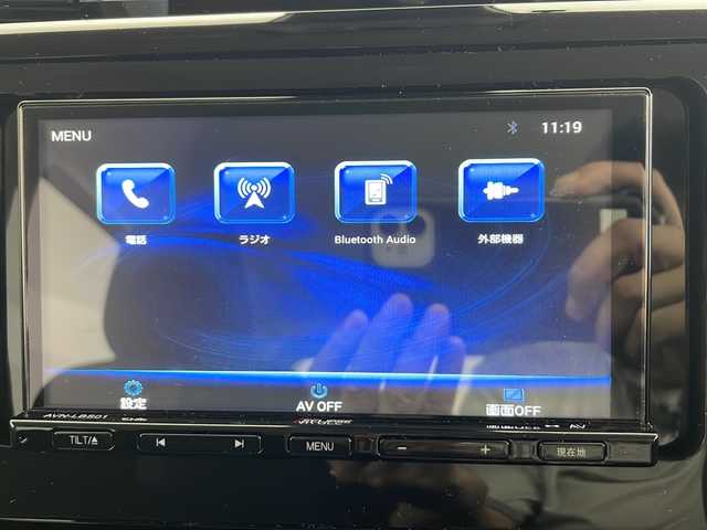 トヨタ ルーミー カスタムG 秋田県 2024(令6)年 0.6万km ブラックマイカメタリック 4WD/社外ナビ/　(AM/AM/Bluetooth)/バックカメラ/ETC/両側パワースライドドア/スマートアシスト/レーダークルーズコントロール/ウェルカムオープン/オートブレーキホールド/オートライト/LEDヘッドライト/フォグランプ/スマートキー/スペアキー/純正フロアマット/取扱説明書/保証書