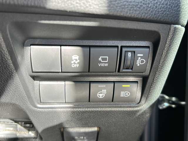 トヨタ ヤリスクロス ハイブリッド Z 岐阜県 2024(令6)年 0.5万km ブラックマイカ 登録時走行距離：4723km/ワンオーナー/純正ディスプレイオーディオ/バックモニター/Bluetooth・フルセグテレビ/レーダークルーズコントロール/レーンキープアシスト/前後コーナーセンサー/パワーシート/ハーフレザーシート/シートヒーター/ステアリングヒーター/ビルトインETC/前後ドライブレコーダー/オートライト/オートマチックハイビーム/プッシュスタート/スマートキー/純正18インチアルミホイール/保証書/取扱説明書