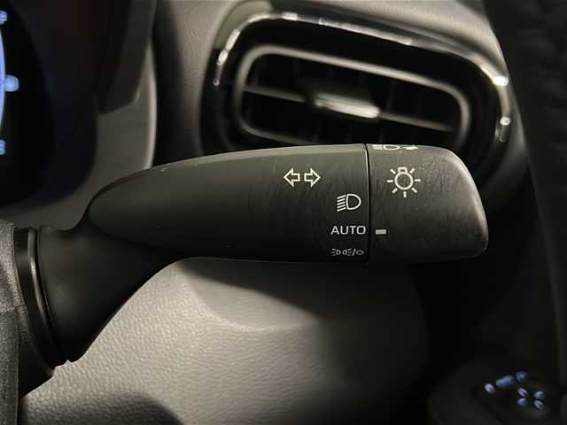 トヨタ ヤリスクロス ハイブリッド Z 熊本県 2024(令6)年 0.5万km ブラックマイカ 登録時走行距離：4723km/ワンオーナー/純正ディスプレイオーディオ/・Bluetooth/・フルセグテレビ/バックモニター/ビルトインETC/トヨタセーフティセンス/・レーダークルーズコントロール/・レーンキープアシスト/・前後コーナーセンサー/・オートマチックハイビーム/パワーシート/シートヒーター/ステアリングヒーター/前後ドライブレコーダー/プッシュスタート/スマートキー/純正18インチアルミホイール/保証書/取扱説明書