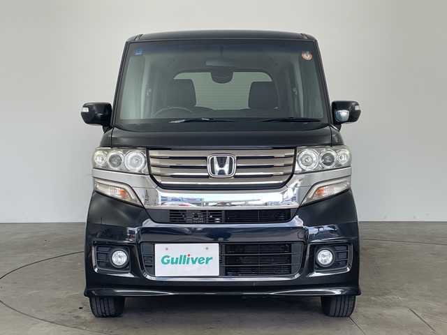 ホンダ Ｎ ＢＯＸ カスタム G 兵庫県 2014(平26)年 8.4万km スマートブラック ・社外SDナビ/・バックカメラ/・CD・AM・FM・TV/・片側パワースライドドア/・横滑り防止装置/・アイドリングストップ/・ETC/・ECON/・ドアバイザー/・ステアリングスイッチ/・純正フロアマット/・スマートキー/・HIDヘッドライト/・フォグランプ/・プッシュスタート/・取扱説明書/・保証書