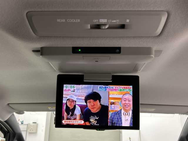 トヨタ エスクァイア Gi 福島県 2015(平27)年 6.5万km スパークリングブラックパールクリスタルシャイン /禁煙車//純正11インチフリップダウンモニター/【V11T-R62C】//クルーズコントロール//純正7インチナビ/・BT.CD.DVD.SD/・フルセグTV//バックカメラ//両側パワースライドドア//ビルトインETC//ドライブレコーダー（FR）//合皮シート/・前席シートヒーター//ステアリングスイッチ//プッシュスタート//スマートキー//LEDヘッドライト//フォグライト//純正15インチAW//夏タイヤ積み込み/【社外AW（195/65/15）】//純正ドアバイザー//社外フロアマット