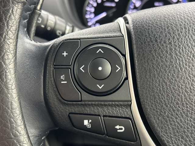 トヨタ エスクァイア Gi 福島県 2015(平27)年 6.5万km スパークリングブラックパールクリスタルシャイン /禁煙車//純正11インチフリップダウンモニター/【V11T-R62C】//クルーズコントロール//純正7インチナビ/・BT.CD.DVD.SD/・フルセグTV//バックカメラ//両側パワースライドドア//ビルトインETC//ドライブレコーダー（FR）//合皮シート/・前席シートヒーター//ステアリングスイッチ//プッシュスタート//スマートキー//LEDヘッドライト//フォグライト//純正15インチAW//夏タイヤ積み込み/【社外AW（195/65/15）】//純正ドアバイザー//社外フロアマット