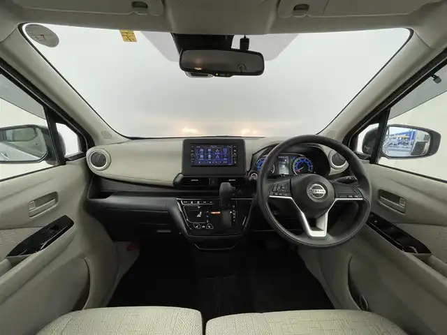日産 デイズ X 群馬県 2022(令4)年 3.1万km スターリングシルバーM 純正７インチナビ　アラウンドビューモニター　エマージェンシーブレーキ　レーンキープアシスト　シートヒーター　オートライト　ステアリングスイッチ　コーナーセンサー　アイドリングストップ　ＥＴＣ　禁煙車