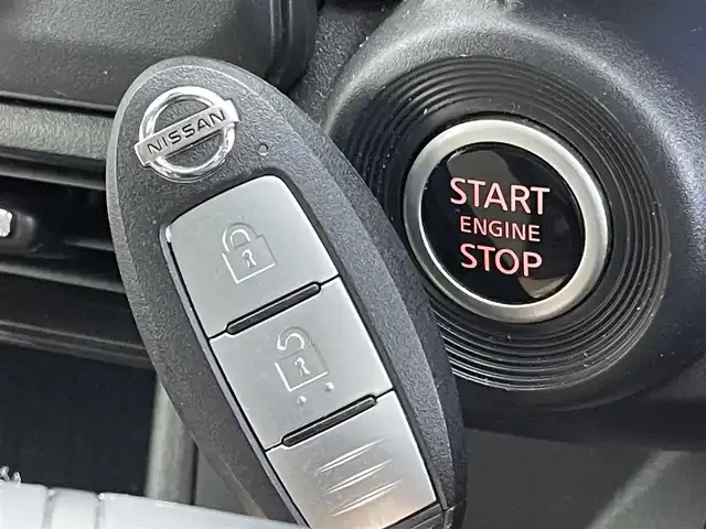 日産 デイズ X 群馬県 2022(令4)年 3.1万km スターリングシルバーM 純正７インチナビ　アラウンドビューモニター　エマージェンシーブレーキ　レーンキープアシスト　シートヒーター　オートライト　ステアリングスイッチ　コーナーセンサー　アイドリングストップ　ＥＴＣ　禁煙車