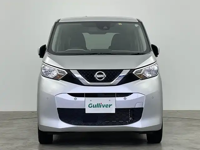 日産 デイズ X 群馬県 2022(令4)年 3.1万km スターリングシルバーM 純正７インチナビ　アラウンドビューモニター　エマージェンシーブレーキ　レーンキープアシスト　シートヒーター　オートライト　ステアリングスイッチ　コーナーセンサー　アイドリングストップ　ＥＴＣ　禁煙車