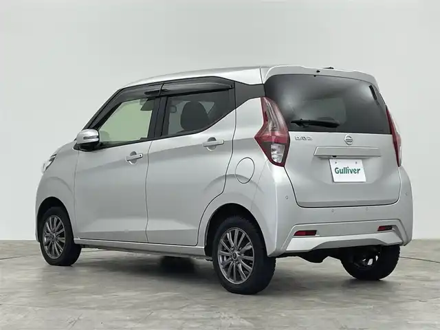日産 デイズ X 群馬県 2022(令4)年 3.1万km スターリングシルバーM 純正７インチナビ　アラウンドビューモニター　エマージェンシーブレーキ　レーンキープアシスト　シートヒーター　オートライト　ステアリングスイッチ　コーナーセンサー　アイドリングストップ　ＥＴＣ　禁煙車