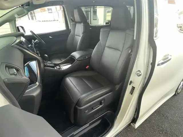 トヨタ アルファードハイブリット SR 青森県 2019(令1)年 3.9万km ホワイトパールクリスタルシャイン 寒冷地仕様/サンルーフ/ワンオーナー/ＢＳＭ／デジタルインナーミラー/３眼ＬＥＤヘッドライト/純正ＳＤナビフルセグ（ＮＳＺＮ－Ｚ６８Ｔ）/フリップダウンモニター（Ｖ１２Ｔ－Ｒ６８Ｃ）/パワーバックドア/純正エンスタ（スマートキー一体タイプ）/スマートキー/スペアキー/セーフティセンス/運転席助手席電動シート/新車時保証書/取扱説明書