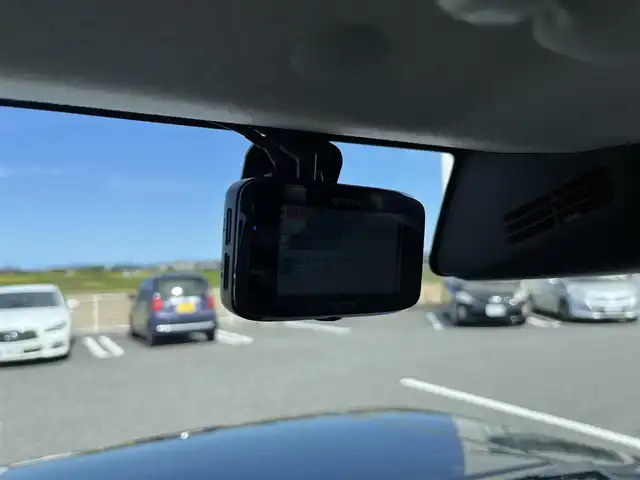 スズキ ジムニー シエラ JC 鳥取県 2024(令6)年 1.1万km ブルーイッシュブラックパール3 ワンオーナー/社外ディスプレイオーディオ/DVD/CD/BT/バックカメラ/前後ドライブレコーダー/前席シートヒーター/クルーズコントロール/レーンキープアシスト/LEDヘットライト/純正15インチアルミホイール/背面タイヤ/プッシュエンジンスタート/アイドリングストップ/フロアマット/保証書/スペアキー