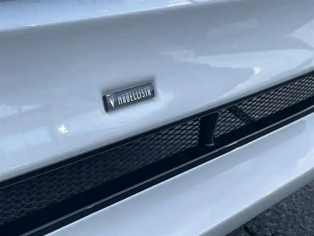 トヨタ ランドクルーザー プラド TX Lパッケージ 千葉県 2022(令4)年 4万km ホワイトパールクリスタルシャイン ワンオーナー/モデリスタフロントエアロ/モデリスタリアエアロ/モデリスタリアスポイラー/モデリスタマフラー/純正19インチアルミホイール/純正9インチナビ/クルーズコントロール/パワーバックドア/プッシュスタート/センターデフロック /ダウンヒルアシスト機能/オートハイビーム/ETC2.0/ヘッドライトウォッシャー/アイドルアップ（寒冷地仕様）/ヒルスタートアシスト/2nd START（雪道・泥道向け）/切替４WD/ドアバイザー/電動格納ミラー/ウィンカーミラー/保証書/取扱説明書、ナビ説明書