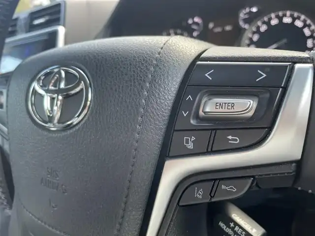 トヨタ ランドクルーザー プラド TX Lパッケージ 千葉県 2022(令4)年 4万km ホワイトパールクリスタルシャイン ワンオーナー/モデリスタフロントエアロ/モデリスタリアエアロ/モデリスタリアスポイラー/モデリスタマフラー/純正19インチアルミホイール/純正9インチナビ/クルーズコントロール/パワーバックドア/プッシュスタート/センターデフロック /ダウンヒルアシスト機能/オートハイビーム/ETC2.0/ヘッドライトウォッシャー/アイドルアップ（寒冷地仕様）/ヒルスタートアシスト/2nd START（雪道・泥道向け）/切替４WD/ドアバイザー/電動格納ミラー/ウィンカーミラー/保証書/取扱説明書、ナビ説明書