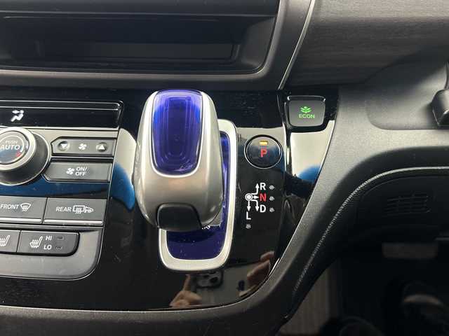 ホンダ フリード＋ ハイブリット EX 福島県 2017(平29)年 9.1万km クリスタルブラックパール /禁煙車//レーダークルーズコントロール//衝突被害軽減システム//レーンキープアシスト//バックカメラ//ビルトインETC//ドライブレコーダー//シートヒーター(D/N)//ハーフレザーシート//両側パワースライドドア//社外アルミホイール//純正フロアマット//純正ナビ//Bluetooth//フルセグテレビ//スマートキー//プッシュスタート