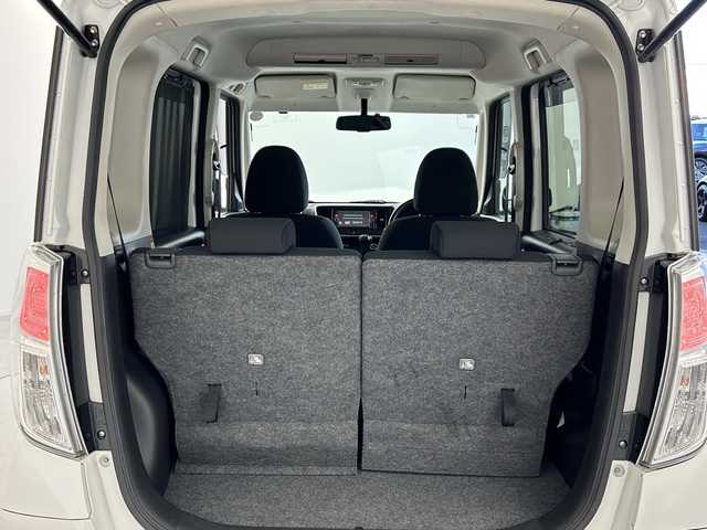 日産 デイズ ルークス ハイウェイスターターボ 愛知県 2014(平26)年 4.8万km ホワイトパール ターボ/純正ナビ／フルセグ／ＣＤ／ＤＶＤ／ＢＴ/アラウンドビューモニター/ＥＴＣ/両側パワースライドドア/キセノンライト/純正アルミホイール/プッシュエンジンスタート/純正エアロパーツ/ウィンカーミラー/フォグランプ/電動格納ミラー/フロアマット/ドアバイザー/取扱説明書/横滑り防止装置/スペアキー1本