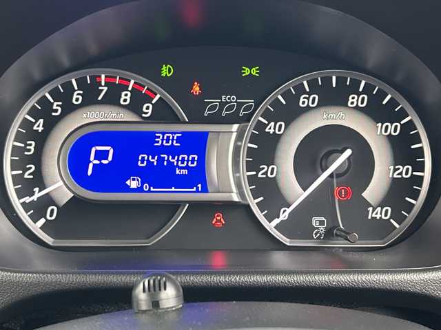 日産 デイズ ルークス ハイウェイスターターボ 愛知県 2014(平26)年 4.8万km ホワイトパール ターボ/純正ナビ／フルセグ／ＣＤ／ＤＶＤ／ＢＴ/アラウンドビューモニター/ＥＴＣ/両側パワースライドドア/キセノンライト/純正アルミホイール/プッシュエンジンスタート/純正エアロパーツ/ウィンカーミラー/フォグランプ/電動格納ミラー/フロアマット/ドアバイザー/取扱説明書/横滑り防止装置/スペアキー1本