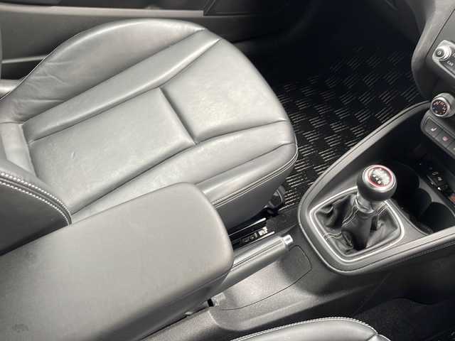 アウディ Ｓ１ 富山県 2016(平28)年 5.9万km スクーバブルーメタリック 4WD/純正ナビ/ドライブレコーダー(前後)/ETC/シートヒーター(前席)/ステアリングスイッチ/クリアランスリナー/横滑り防止/ドライブセレクト/純正フロアマット/オートライト/電格ミラー