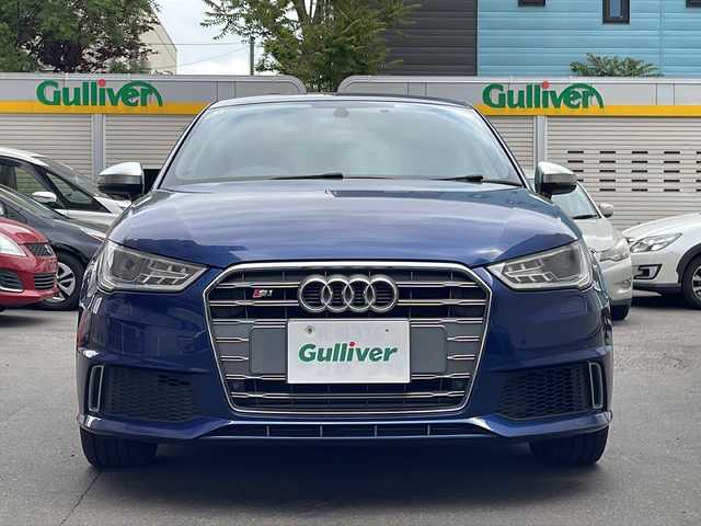 アウディ Ｓ１ 富山県 2016(平28)年 5.9万km スクーバブルーメタリック 4WD/純正ナビ/ドライブレコーダー(前後)/ETC/シートヒーター(前席)/ステアリングスイッチ/クリアランスリナー/横滑り防止/ドライブセレクト/純正フロアマット/オートライト/電格ミラー