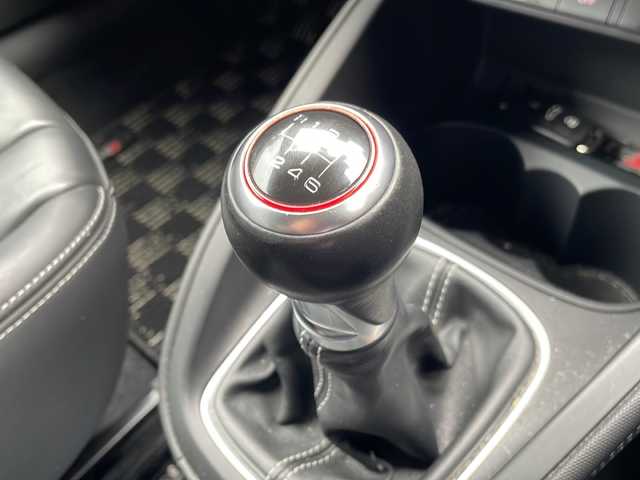 アウディ Ｓ１ 富山県 2016(平28)年 5.9万km スクーバブルーメタリック 4WD/純正ナビ/ドライブレコーダー(前後)/ETC/シートヒーター(前席)/ステアリングスイッチ/クリアランスリナー/横滑り防止/ドライブセレクト/純正フロアマット/オートライト/電格ミラー