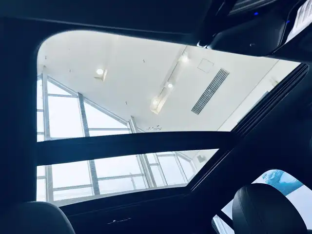 ＢＭＷ ＢＭＷ ３２０ｄ xDrive ツーリング Mスポーツ EDジョイ+ 大阪府 2020(令2)年 3.7万km 黒 ワンオーナー/サンルーフ/ハーフレザー/パワーシート/シートヒーター/Dシートメモリ/ACC/純正ナビ/TV/３６０度カメラ/純正18インチAW/LEDヘッドライト/電動リアゲート/ブラインドスポット/ワイヤレス充電