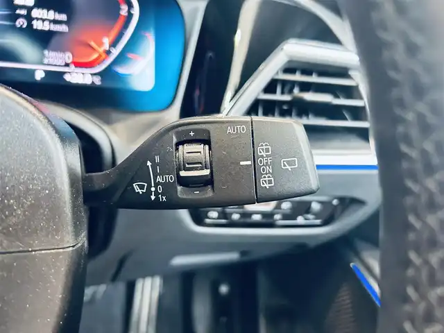 ＢＭＷ ＢＭＷ ３２０ｄ xDrive ツーリング Mスポーツ EDジョイ+ 大阪府 2020(令2)年 3.7万km 黒 ワンオーナー/サンルーフ/ハーフレザー/パワーシート/シートヒーター/Dシートメモリ/ACC/純正ナビ/TV/３６０度カメラ/純正18インチAW/LEDヘッドライト/電動リアゲート/ブラインドスポット/ワイヤレス充電