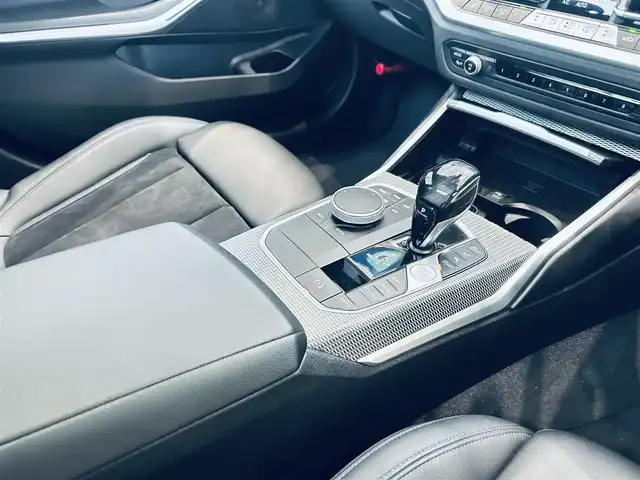 ＢＭＷ ＢＭＷ ３２０ｄ xDrive ツーリング Mスポーツ EDジョイ+ 大阪府 2020(令2)年 3.7万km 黒 ワンオーナー/サンルーフ/ハーフレザー/パワーシート/シートヒーター/Dシートメモリ/ACC/純正ナビ/TV/３６０度カメラ/純正18インチAW/LEDヘッドライト/電動リアゲート/ブラインドスポット/ワイヤレス充電