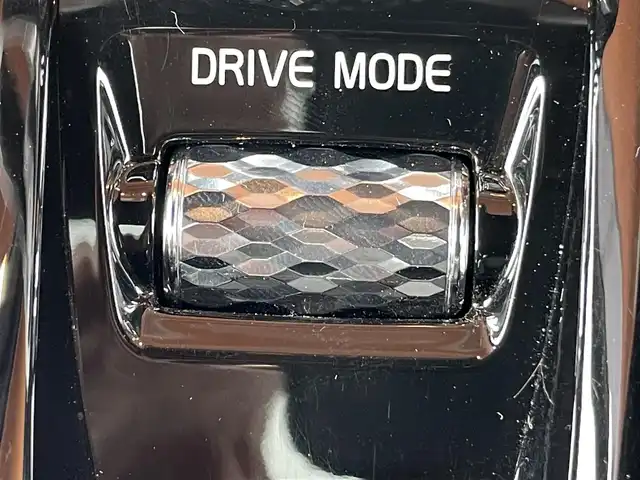 ボルボ Ｖ６０ クロスカントリー T5 AWD プロ 鹿児島県 2019(令1)年 4.6万km 黒 禁煙車/ワンオーナー/パノラマルーフ/純正ナビ/フルセグ/全周囲カメラ/純正19インチアルミホイール/レザーシート/パワーバックドア/ヘッドアップディスプレイ