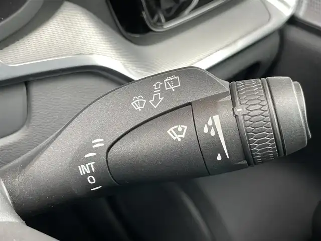 ボルボ Ｖ６０ クロスカントリー T5 AWD プロ 鹿児島県 2019(令1)年 4.6万km 黒 禁煙車/ワンオーナー/パノラマルーフ/純正ナビ/フルセグ/全周囲カメラ/純正19インチアルミホイール/レザーシート/パワーバックドア/ヘッドアップディスプレイ