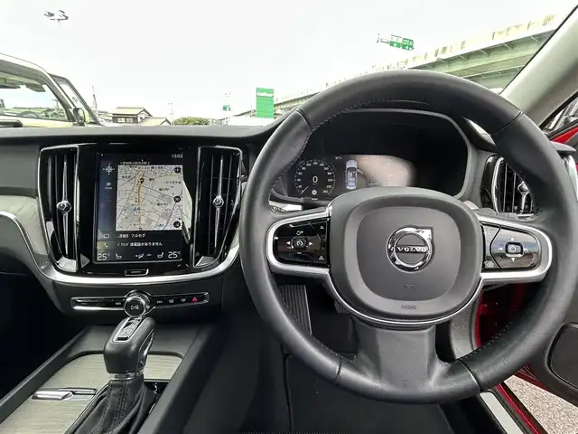 ボルボ Ｓ６０ T5 インスクリプション 愛知県 2020(令2)年 4.9万km ワイン 純正ナビ/TV/BT/USB/ハーマンカードンサウンドシステム/全方位カメラ/ETC/純正18インチAW/パーキングアシスト/クルーズコントロール/クリアランスソナー /ブラインドスポットモニター/ヘッドアップディスプレイ/前後ドライブレコーダー/黒レザーシート/前席メモリー付きパワーシート/前席シートヒーター /エアシート/アクティブベンディングライト/フロアマット