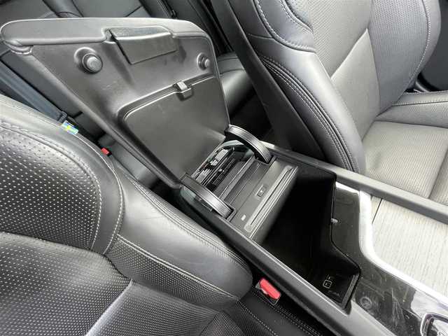 ボルボ Ｓ６０ T5 インスクリプション 愛知県 2020(令2)年 4.9万km ワイン 純正ナビ/TV/BT/USB/ハーマンカードンサウンドシステム/全方位カメラ/ETC/純正18インチAW/パーキングアシスト/クルーズコントロール/クリアランスソナー /ブラインドスポットモニター/ヘッドアップディスプレイ/前後ドライブレコーダー/黒レザーシート/前席メモリー付きパワーシート/前席シートヒーター /エアシート/アクティブベンディングライト/フロアマット