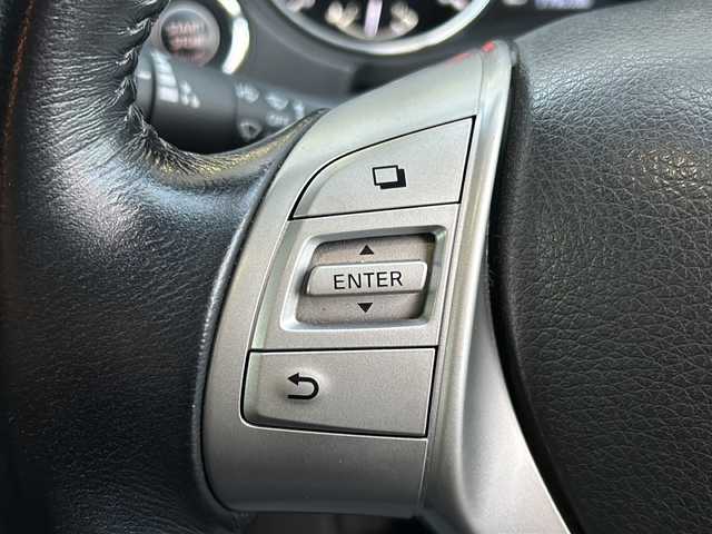 日産 エクストレイル 20X エマージェンシーブレーキ 愛知県 2016(平28)年 12.2万km ブリリアントホワイトパール ワンオーナー/禁煙車/純正メモリナビ/　AM/FM/CD/DVD/ワンセグ/前席シートヒーター/ビルトインETC/前後クリアランスソナー/エマージェンシーブレーキ/レーンキープアシスト/盗難防止装置/横滑り防止装置/オートライト/純正フロアマット/純正１７インチAW/Wエアバッグ/保証書/取説/スペアキー