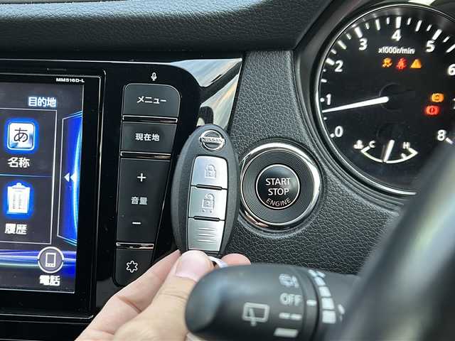 日産 エクストレイル 20X エマージェンシーブレーキ 愛知県 2016(平28)年 12.2万km ブリリアントホワイトパール ワンオーナー/禁煙車/純正メモリナビ/　AM/FM/CD/DVD/ワンセグ/前席シートヒーター/ビルトインETC/前後クリアランスソナー/エマージェンシーブレーキ/レーンキープアシスト/盗難防止装置/横滑り防止装置/オートライト/純正フロアマット/純正１７インチAW/Wエアバッグ/保証書/取説/スペアキー