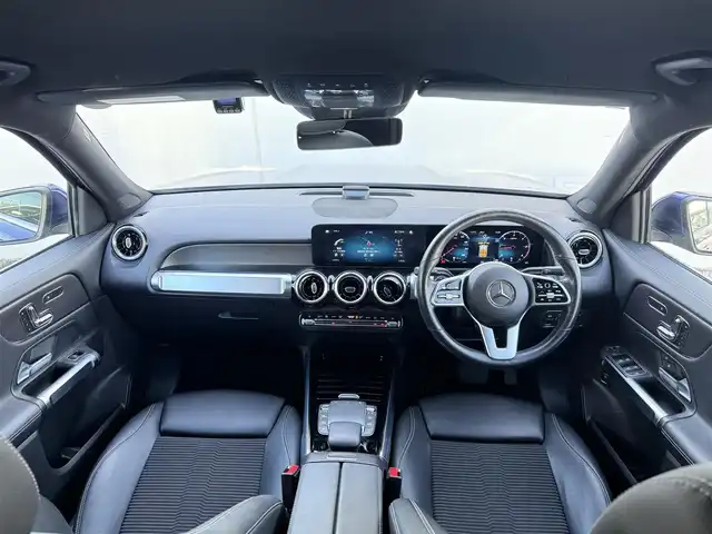 メルセデス・ベンツ ＧＬＢ２００ｄ 愛知県 2021(令3)年 8.5万km 青Ｍ /ワンオーナー車//純正メモリナビ//AM/FM/BT/フルセグ/USB//レーダーセーフティパッケージ//３６０°カメラシステム//ルーフレール//レーダークルーズコントロール//アクティブレーンキープアシスト//アクティブステアリングアシスト//道路標識アシスト//アテンションアシスト//パークとろにっく//レーンチェンジアシスト//ETC2.0//置くだけ充電//オートLEDヘッドライト//フロントフォグ/リアフォグ//オートワイパー//D席メモリ付きパワーシート//前席パワーシート、シートヒーター//電動パーキングブレーキ//純正ドライブレコーダー//パドルシフト//ステアリングスイッチ//オートリトラクタブルウィンカーミラー//電動チルト＆テレスコピックステアリング//プッシュスタート//スマートキー//スペアキー//保証書//取扱説明書