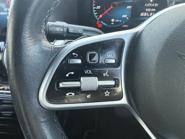 メルセデス・ベンツ ＧＬＢ２００ｄ 愛知県 2021(令3)年 8.5万km 青Ｍ /ワンオーナー車//純正メモリナビ//AM/FM/BT/フルセグ/USB//レーダーセーフティパッケージ//３６０°カメラシステム//ルーフレール//レーダークルーズコントロール//アクティブレーンキープアシスト//アクティブステアリングアシスト//道路標識アシスト//アテンションアシスト//パークとろにっく//レーンチェンジアシスト//ETC2.0//置くだけ充電//オートLEDヘッドライト//フロントフォグ/リアフォグ//オートワイパー//D席メモリ付きパワーシート//前席パワーシート、シートヒーター//電動パーキングブレーキ//純正ドライブレコーダー//パドルシフト//ステアリングスイッチ//オートリトラクタブルウィンカーミラー//電動チルト＆テレスコピックステアリング//プッシュスタート//スマートキー//スペアキー//保証書//取扱説明書