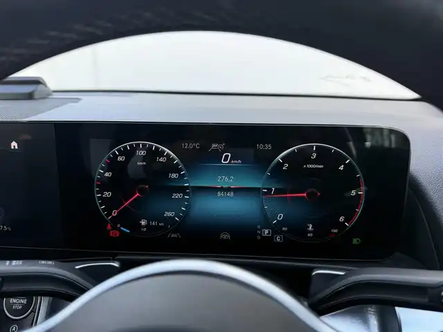 メルセデス・ベンツ ＧＬＢ２００ｄ 愛知県 2021(令3)年 8.5万km 青Ｍ /ワンオーナー車//純正メモリナビ//AM/FM/BT/フルセグ/USB//レーダーセーフティパッケージ//３６０°カメラシステム//ルーフレール//レーダークルーズコントロール//アクティブレーンキープアシスト//アクティブステアリングアシスト//道路標識アシスト//アテンションアシスト//パークとろにっく//レーンチェンジアシスト//ETC2.0//置くだけ充電//オートLEDヘッドライト//フロントフォグ/リアフォグ//オートワイパー//D席メモリ付きパワーシート//前席パワーシート、シートヒーター//電動パーキングブレーキ//純正ドライブレコーダー//パドルシフト//ステアリングスイッチ//オートリトラクタブルウィンカーミラー//電動チルト＆テレスコピックステアリング//プッシュスタート//スマートキー//スペアキー//保証書//取扱説明書