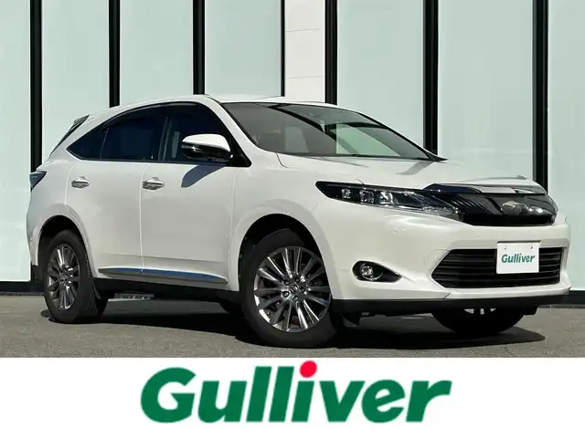 トヨタ ハリアー プレミアム 大阪府 2016(平28)年 7.4万km ホワイトパールクリスタルシャイン トヨタセーフティセンス/・アダプティクブクルーズコントロール/・プリクラッシュセーフティ/・レーンアシスト/・インテリジェントクリアランスソナー/・クリアランスソナー/・オートマチックハイビーム/社外ナビ　carrozzeriaナビ/・Bluetooth/フルセグTV/CD/DVD/USB/ラジオ/主要装備/・横滑り防止装置/・合皮シート/・D席パワーシート/・LEDヘッドライト/・フォグランプ/・nanoe/・ステアリングリモコン/・ドライブレコーダー前/・ETC