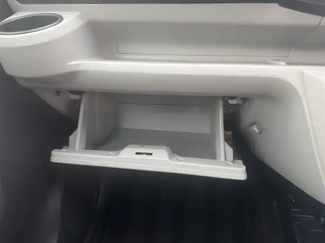 ダイハツ ミラ イース X リミテッド SAⅢ 三重県 2019(令1)年 1.8万km スカイブルーメタリック ナビ(Bluetooth/CD/地デジTV/AM/FM)/バックカメラ/ドライブレコーダー(前)/ETC/スマートアシスト3(衝突回避支援ブレーキ/衝突警報(対車両・歩行者)/車線逸脱警報/誤発進抑制制御/先行車発進お知らせ/オートハイビーム)/LEDヘッドランプ/電動格納ミラー/リモコンキー