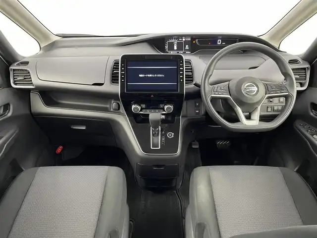 日産 セレナ X V 埼玉県 2020(令2)年 6.6万km ブリリアントホワイトパール ワンオーナー/純正SＤナビ（SDナビ為動作確認未）/純正フリップダウンモニター/両側パワースライドドア/エマージェンシーブレーキ/LDW/BSW/ビルドインETC/純正ドラレコ/前後コーナーセンサー