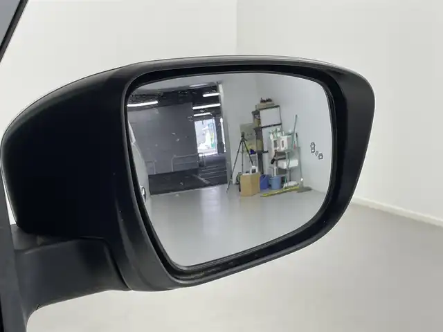 日産 セレナ X V 埼玉県 2020(令2)年 6.6万km ブリリアントホワイトパール ワンオーナー/純正SＤナビ（SDナビ為動作確認未）/純正フリップダウンモニター/両側パワースライドドア/エマージェンシーブレーキ/LDW/BSW/ビルドインETC/純正ドラレコ/前後コーナーセンサー