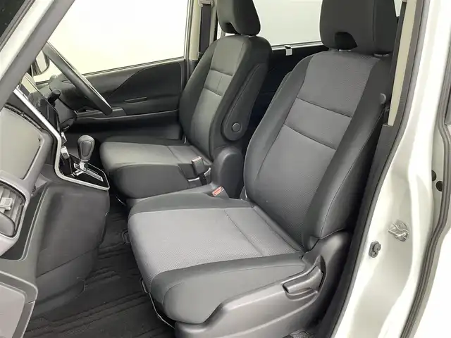 日産 セレナ X V 埼玉県 2020(令2)年 6.6万km ブリリアントホワイトパール ワンオーナー/純正SＤナビ（SDナビ為動作確認未）/純正フリップダウンモニター/両側パワースライドドア/エマージェンシーブレーキ/LDW/BSW/ビルドインETC/純正ドラレコ/前後コーナーセンサー