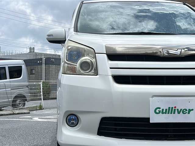 トヨタ ノア S Gエディション 沖縄県 2008(平20)年 14.9万km ホワイトパールクリスタルシャイン 社外ナビ　フルセグＴＶ　/バックカメラ　/社外ＥＴＣ　/レザー調シートカバー　/スマートキー