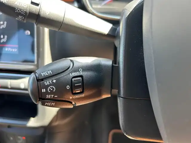 シトロエン Ｃ３ カラメルエディション 石川県 2020(令2)年 5.2万km 緑Ⅱ 純正メモリナビ/バックカメラ/AppleCarPlay/Bluetooth/USB/クルーズコントロール/電動格納ミラー/ブラインドスポットモニター/クリアランスソナー/オートライト/HIDヘッドライト/フォグランプ/ETC