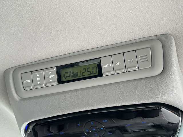 トヨタ アルファード Ｖ AS 三重県 2007(平19)年 6.3万km ホワイトパールクリスタルシャイン 社外ナビ /バックカメラ /ALPINE後席モニター /両側パワースライドドア /ETC /スペアキー /純正フロアマット /電動格納ミラー /純正アルミホイール /ダブルエアコン /純正フロアマット /オートライト/禁煙車