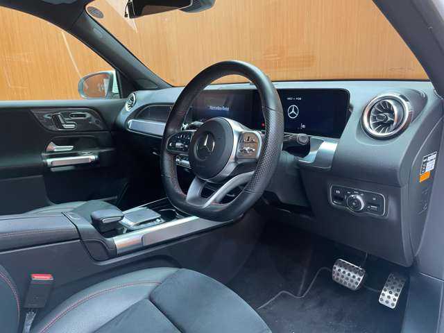 メルセデス・ベンツ Ｍ・ベンツ ＧＬＢ２００ｄ 4マチック AMGライン 千葉県 2021(令3)年 4.2万km デジタルホワイト 純正ナビ　/３６０°カメラ　/ＡＣＣ　/ＢＳＭ　/ハーフレザーシート　/シートヒーター　/パワーシート　/ＬＥＤヘッドライト　/ハイビームアシスト　/アンビエントライト　/電動リアゲート　/パーキングアシスト　/ドラレコ