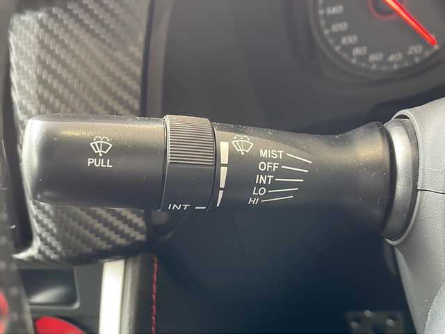 トヨタ ８６ GT 秋田県 2014(平26)年 4.4万km クリスタルホワイトパール モデリスタフルエアロ/純正ナビ/　CD　DVD　Bluetooth　SD再生　フルセグ/パドルシフト　/純正革巻きステアリング/アルミペダル/ETC/デュアルオートエアコン/バックカメラ/オートライト/横滑り防止/電動格納ミラー/純正17インチアルミ
