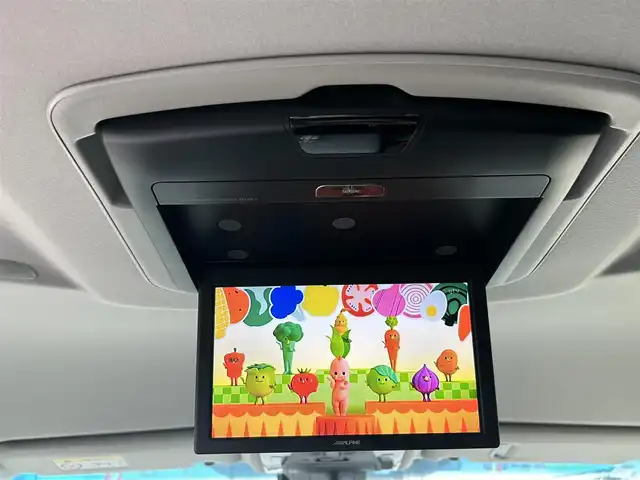 トヨタ アルファード S Cパッケージ 兵庫県 2018(平30)年 4.2万km ホワイトパールクリスタルシャイン 社外7インチナビ/10.1型アルパインFダウンモニター/(CD/DVD/BT/SD)/フルセグTV/ETC/バックカメラ/両側パワースライドドア/衝突軽減ブレーキ/コーナーセンサー/レーダークルーズコントロール/MTモード付AT/フルレザーシート/前席シートヒーター/前席エアーシート/パワーシート/パワーシートメモリ機能3/LEDヘッドライト/オートライト/オートハイビーム/フォグランプ/オートリトラミラー/スマートキー/ステアリングヒーター/ステアリングリモコン/革巻きステアリング