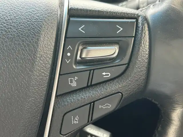 トヨタ アルファード S Cパッケージ 兵庫県 2018(平30)年 4.2万km ホワイトパールクリスタルシャイン 社外7インチナビ/10.1型アルパインFダウンモニター/(CD/DVD/BT/SD)/フルセグTV/ETC/バックカメラ/両側パワースライドドア/衝突軽減ブレーキ/コーナーセンサー/レーダークルーズコントロール/MTモード付AT/フルレザーシート/前席シートヒーター/前席エアーシート/パワーシート/パワーシートメモリ機能3/LEDヘッドライト/オートライト/オートハイビーム/フォグランプ/オートリトラミラー/スマートキー/ステアリングヒーター/ステアリングリモコン/革巻きステアリング