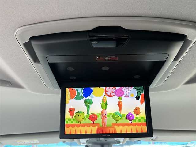 トヨタ アルファード S Cパッケージ 兵庫県 2018(平30)年 4.2万km ホワイトパールクリスタルシャイン 社外7インチナビ/10.1型アルパインFダウンモニター/(CD/DVD/BT/SD)/フルセグTV/ETC/バックカメラ/両側パワースライドドア/衝突軽減ブレーキ/コーナーセンサー/レーダークルーズコントロール/MTモード付AT/フルレザーシート/前席シートヒーター/前席エアーシート/パワーシート/パワーシートメモリ機能3/LEDヘッドライト/オートライト/オートハイビーム/フォグランプ/オートリトラミラー/スマートキー/ステアリングヒーター/ステアリングリモコン/革巻きステアリング