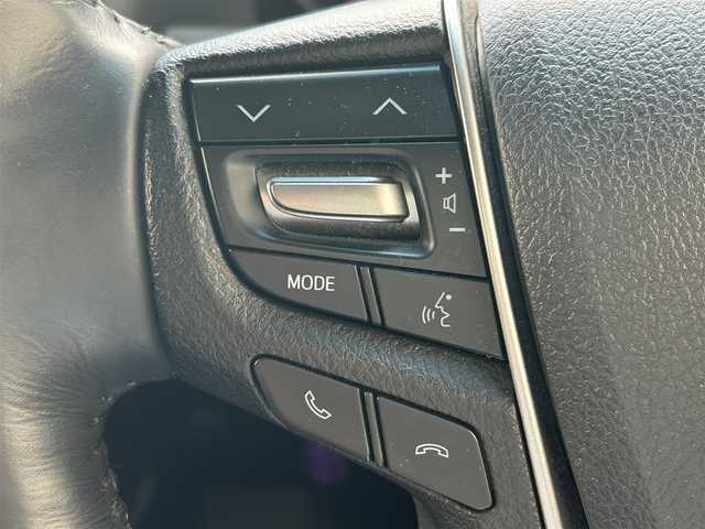 トヨタ アルファード S Cパッケージ 兵庫県 2018(平30)年 4.2万km ホワイトパールクリスタルシャイン 社外7インチナビ/10.1型アルパインFダウンモニター/(CD/DVD/BT/SD)/フルセグTV/ETC/バックカメラ/両側パワースライドドア/衝突軽減ブレーキ/コーナーセンサー/レーダークルーズコントロール/MTモード付AT/フルレザーシート/前席シートヒーター/前席エアーシート/パワーシート/パワーシートメモリ機能3/LEDヘッドライト/オートライト/オートハイビーム/フォグランプ/オートリトラミラー/スマートキー/ステアリングヒーター/ステアリングリモコン/革巻きステアリング