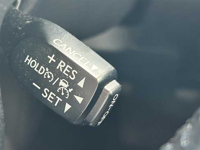 トヨタ アルファード S Cパッケージ 兵庫県 2018(平30)年 4.2万km ホワイトパールクリスタルシャイン 社外7インチナビ/10.1型アルパインFダウンモニター/(CD/DVD/BT/SD)/フルセグTV/ETC/バックカメラ/両側パワースライドドア/衝突軽減ブレーキ/コーナーセンサー/レーダークルーズコントロール/MTモード付AT/フルレザーシート/前席シートヒーター/前席エアーシート/パワーシート/パワーシートメモリ機能3/LEDヘッドライト/オートライト/オートハイビーム/フォグランプ/オートリトラミラー/スマートキー/ステアリングヒーター/ステアリングリモコン/革巻きステアリング